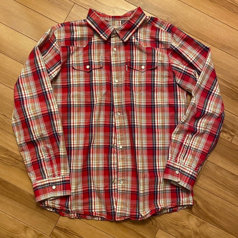 Levi’s vintage bottom up shirt